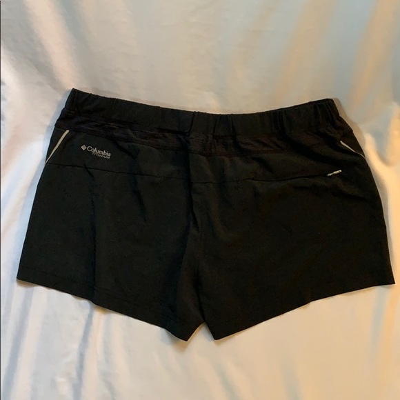 Columbia Pants - Columbia Shorts Columbia Pants - Columbia Shorts